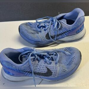 - Women’s Nike Lunar Glide 7 Low Blue- Size 8.5